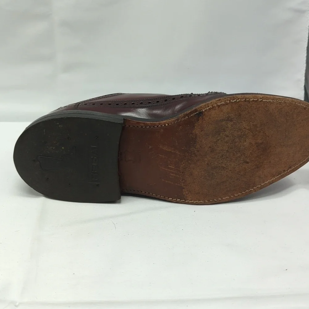 Regal men's wingtips sz. 8C - Picture 6 of 7